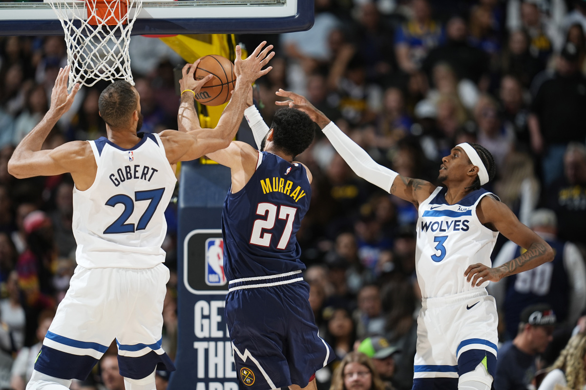 包含风云突变达拉斯独行侠赛后迎来里程碑，NBA总决赛版图或变，目标明确，阵容厚度经受考验的词条