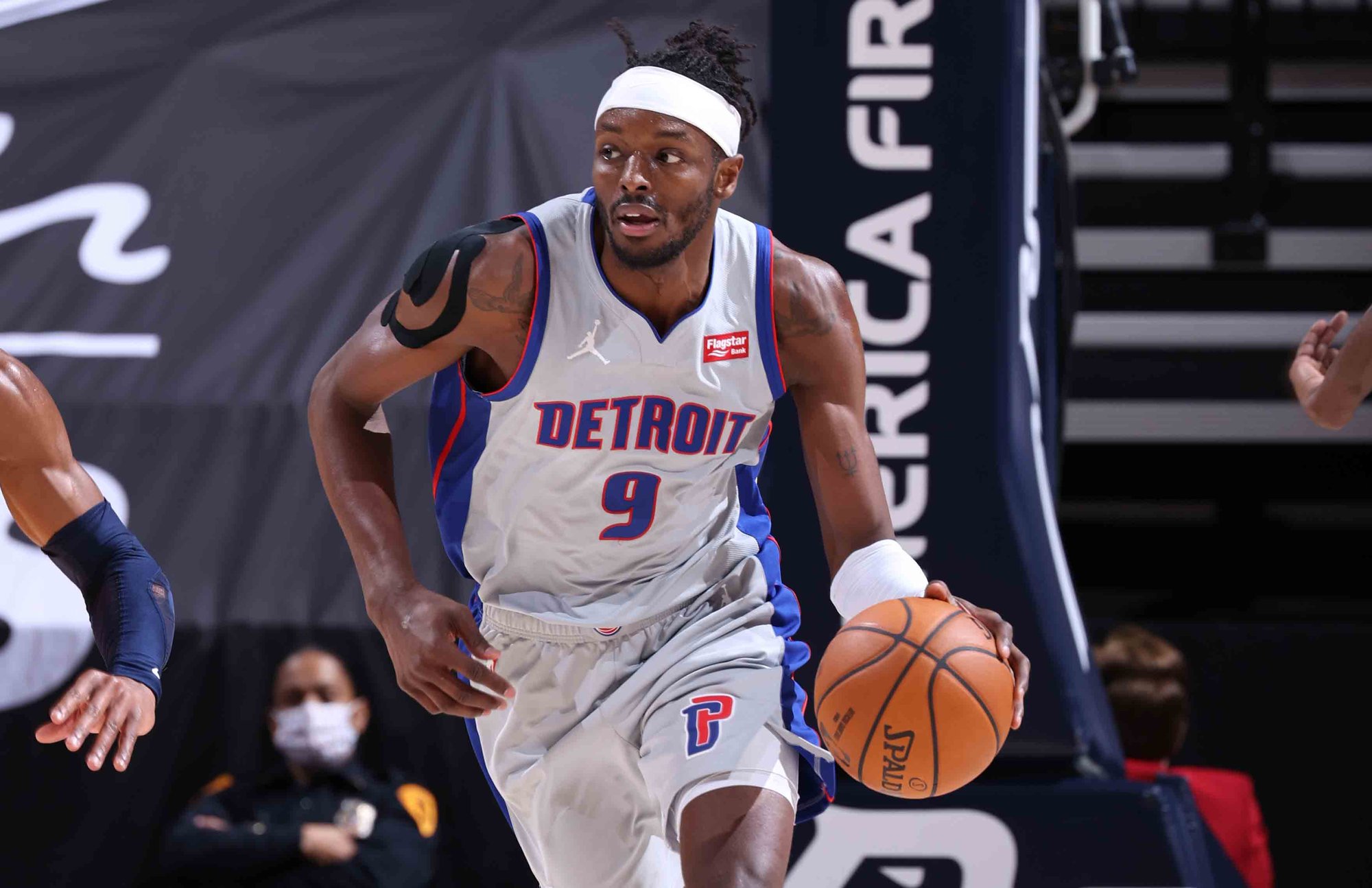 底特律活塞运动