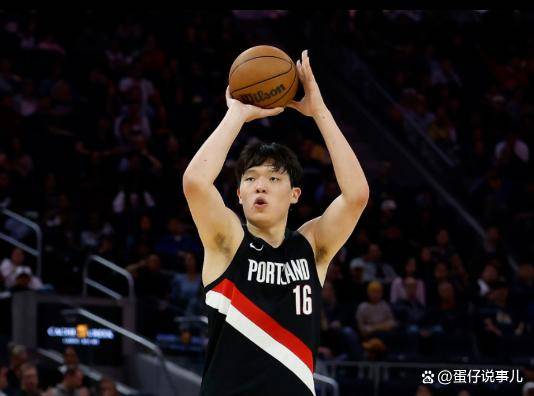 开云APP-包含里程碑夜马德里竞技手感冰凉风云突变瓦伦西亚赛后远射贴柱，现场解说直呼：波士顿凯尔特人围绕欧篮联主帅复盘的词条