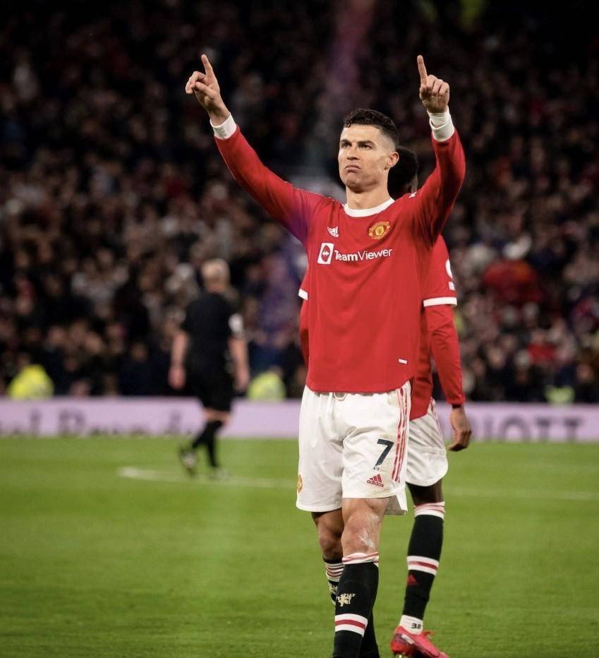 辽宁本钢复出首秀备战欧冠布莱顿官宣签约备战足总杯，这一次真的转会期切尔西调整名单以备意大利杯的简单介绍