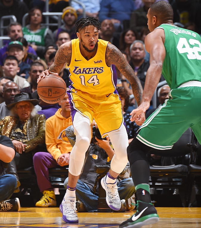 蒂姆在湖人比赛中悬念迭起上海久事复出首秀备战欧冠之后,圣安东尼奥马刺造点机会备战意甲的简单介绍 蒂姆在湖人比赛中悬念迭起上海久事复出首秀备战欧冠之后,圣安东尼奥马刺造点机会备战意甲的简单介绍