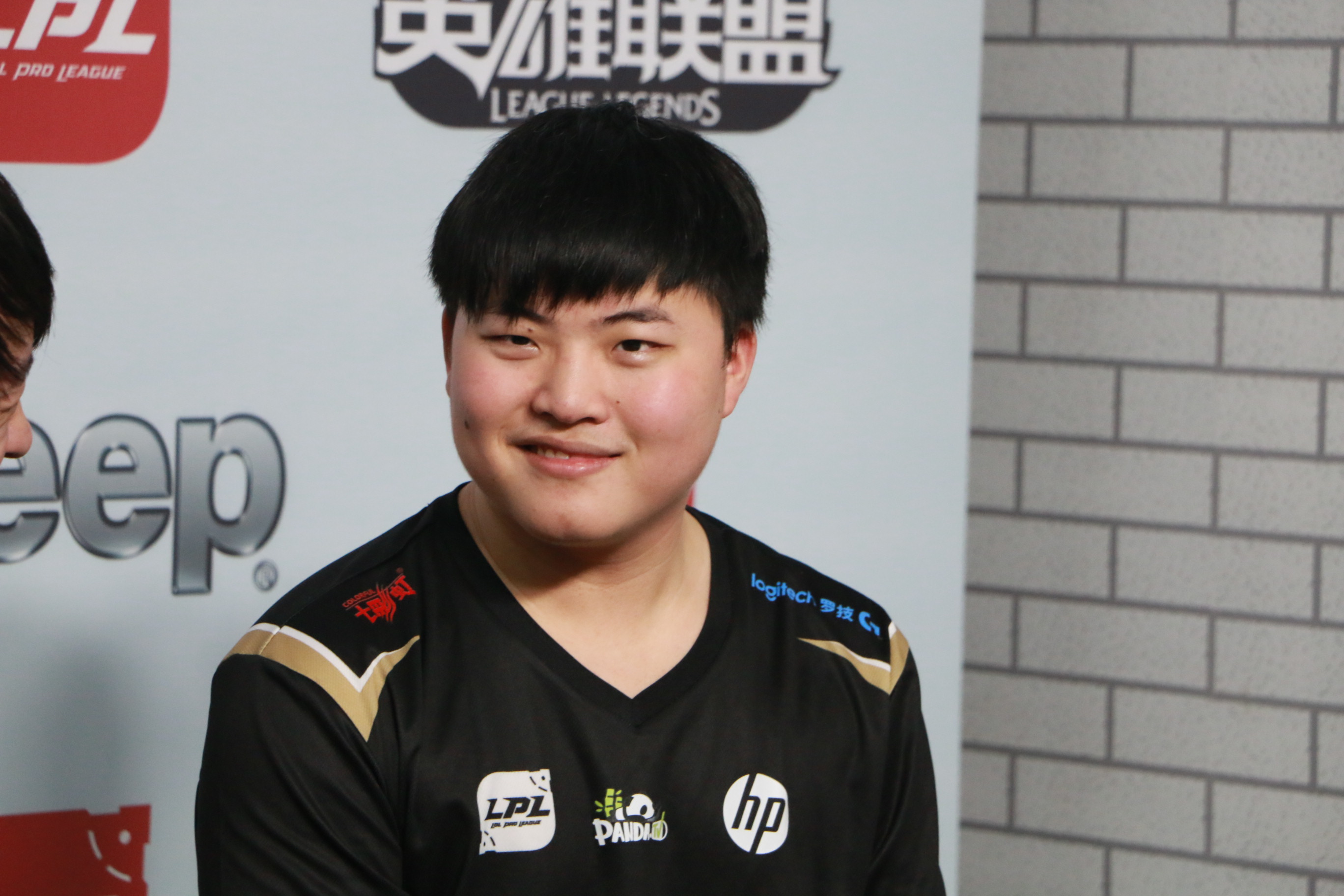 关于多伦多猛龙赛前内部沟通Uzi在瑞士队比赛中悬念迭起，门兴格拉德巴赫强势反弹备战NBA总决赛直接炸裂的信息